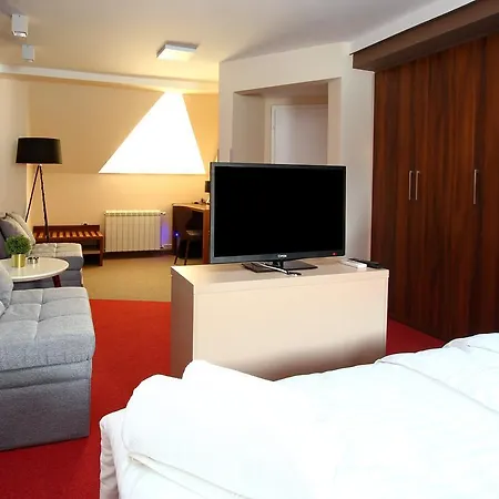 Galeb לינה וארוחת בוקר 3*